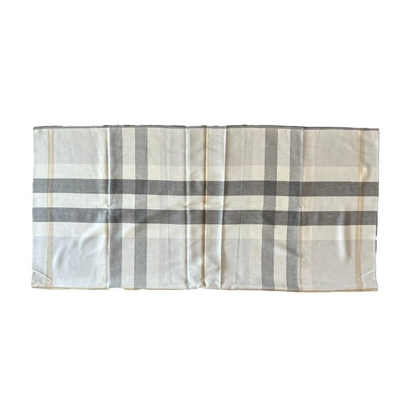 Burberry Charlotte Reversible Solid/House Check Wool Cape One Size - Picture 10 of 11